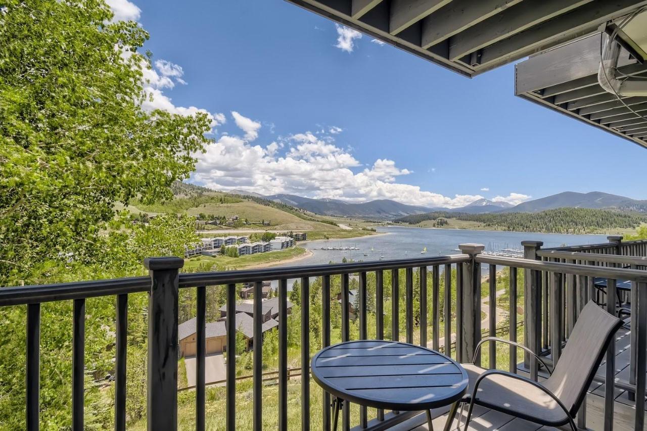 New Listing! Amazing Lake And Mountain Views At This Dillon Condo! Condo Exterior photo